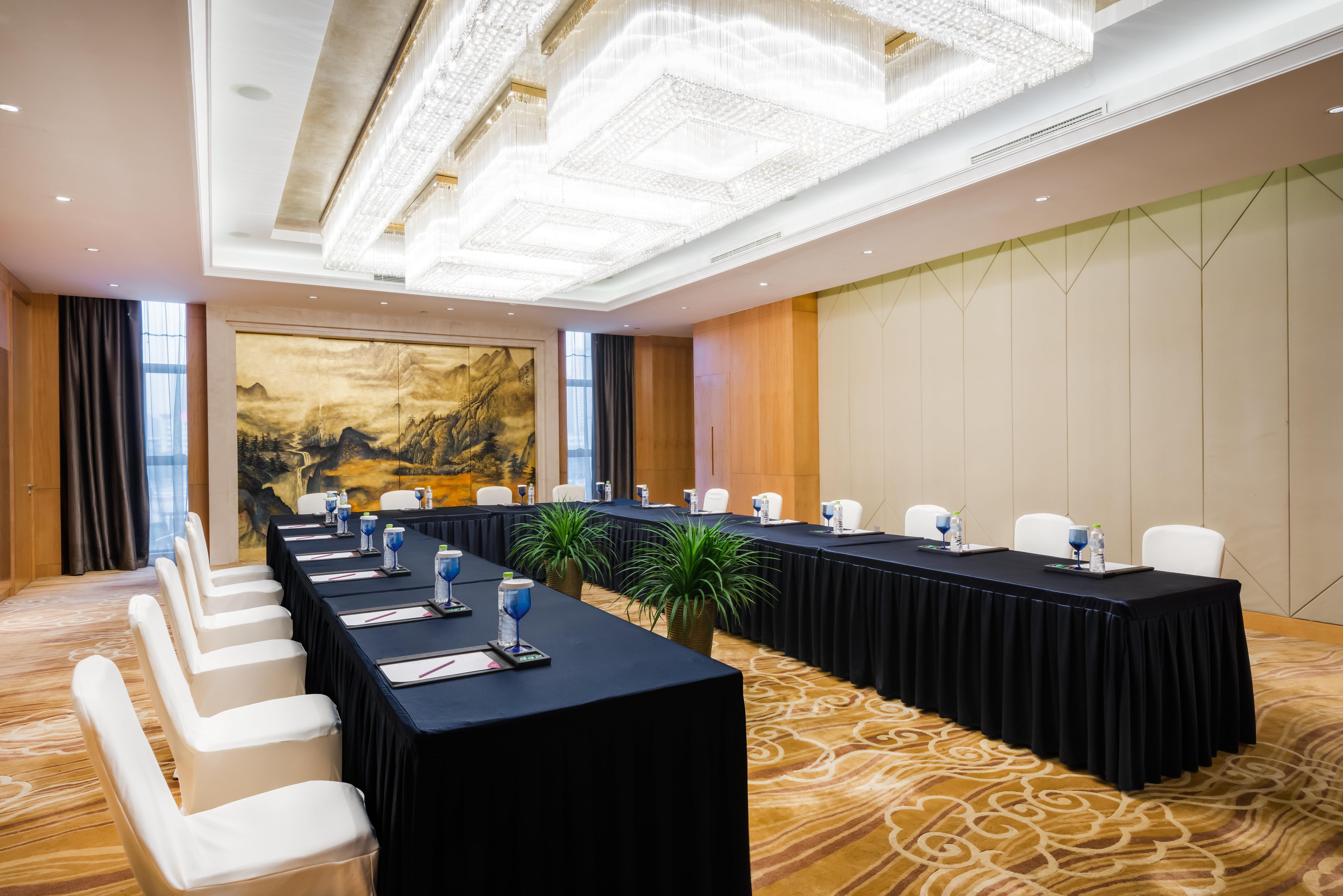 Hotel Crowne Plaza Xiangyang By Ihg Esterno foto