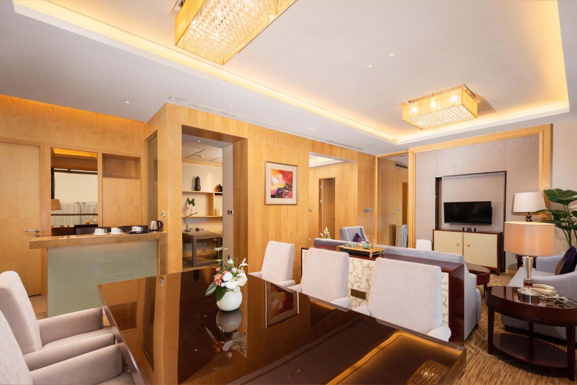 Hotel Crowne Plaza Xiangyang By Ihg Esterno foto
