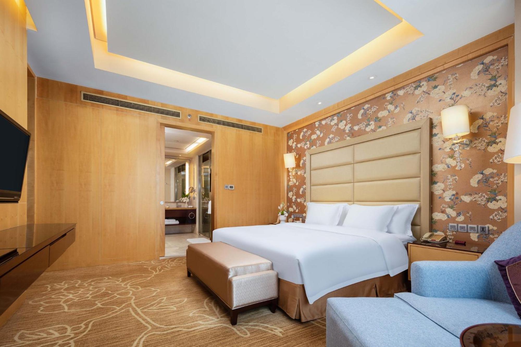 Hotel Crowne Plaza Xiangyang By Ihg Esterno foto
